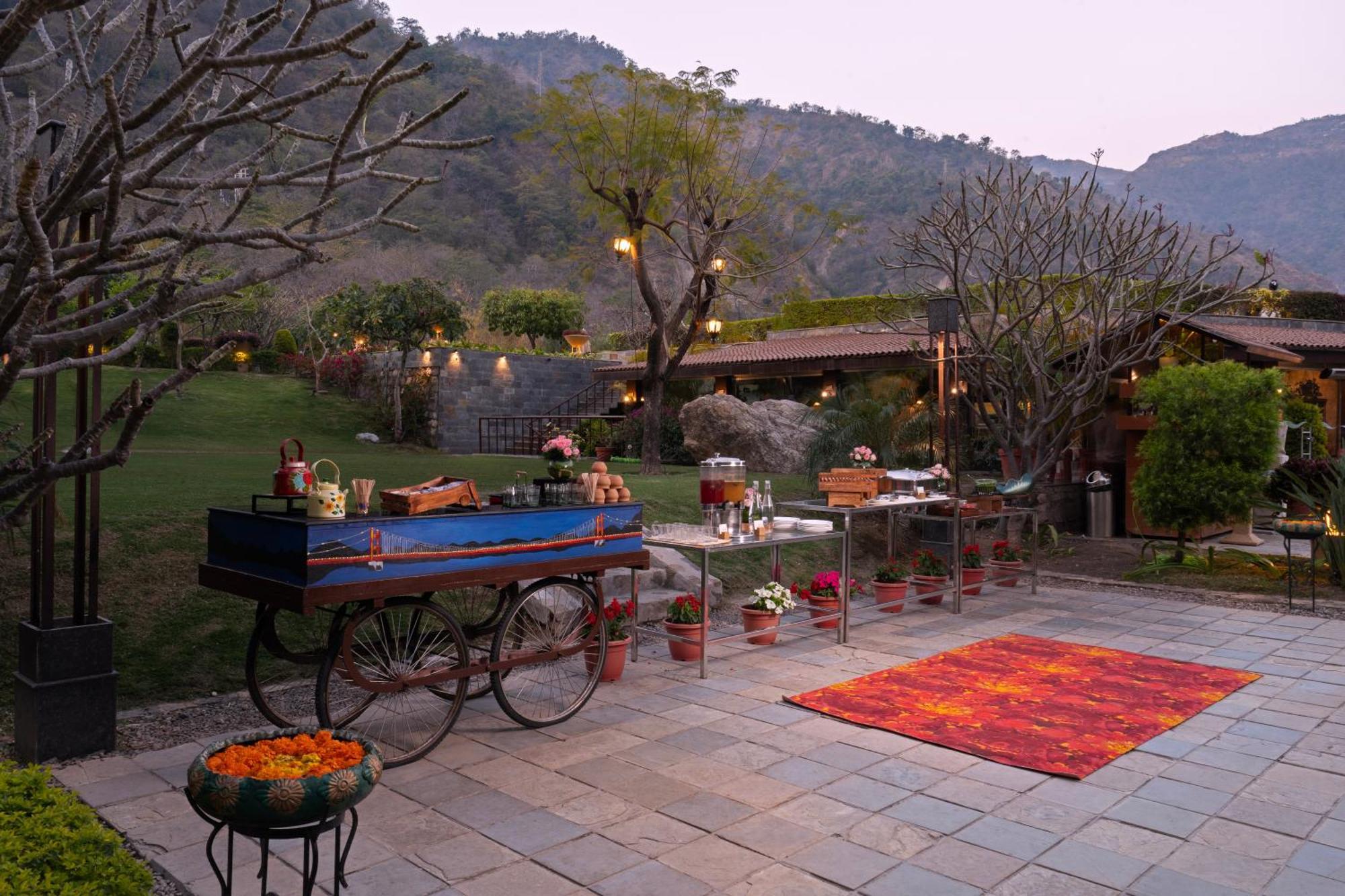 Aloha On The Ganges By Leisure Hotels Rishikesh Ngoại thất bức ảnh